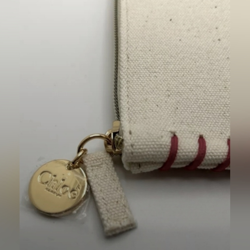 Chloe Parfum Canvase Pouch. "5 x 4". NEW IN BOX! - Picture 5 of 7